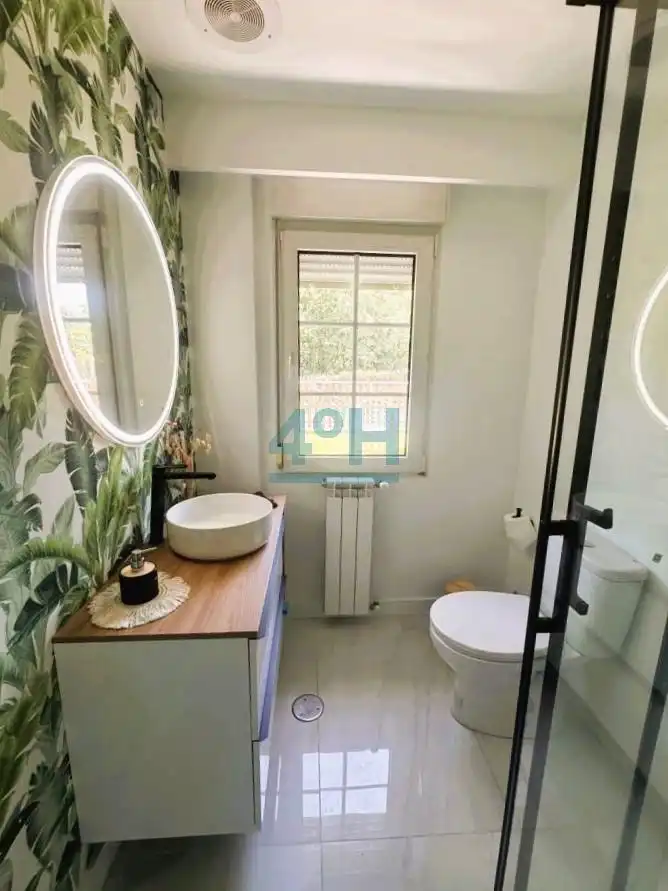 Bathroom of Houses for sale in Taboadela  with Heating, Private garden and Terrace