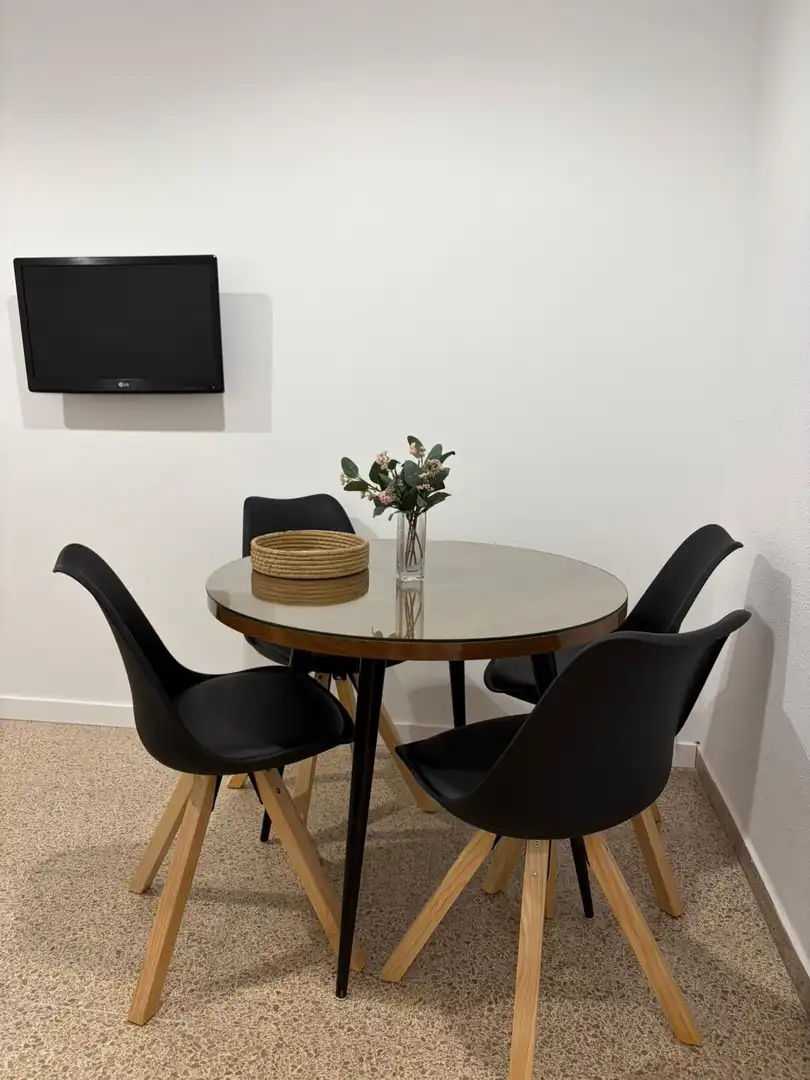 Esszimmer von Wohnung zur Miete in Centro