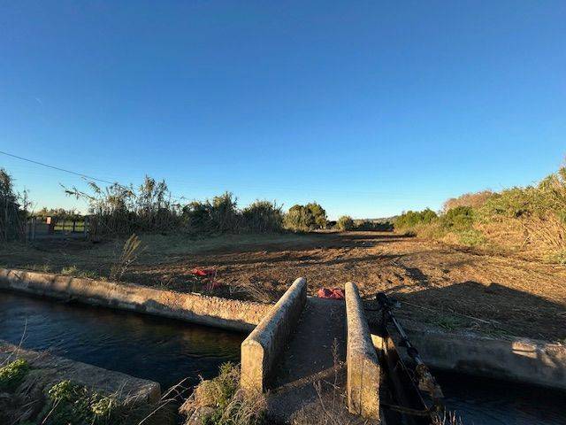 Terreno en Alquiler en Camí de l'Obra, 200 en El Grao