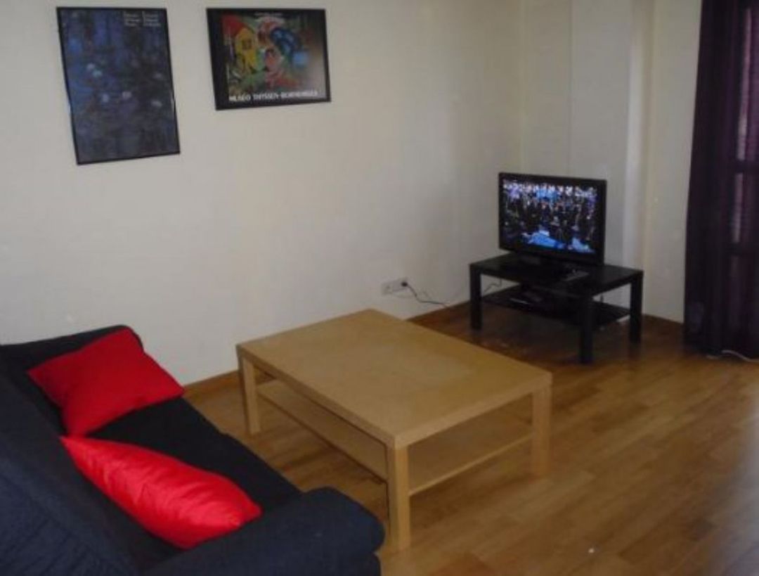 Sala de estar de Piso en venta en  Madrid Capital con Aire acondicionado