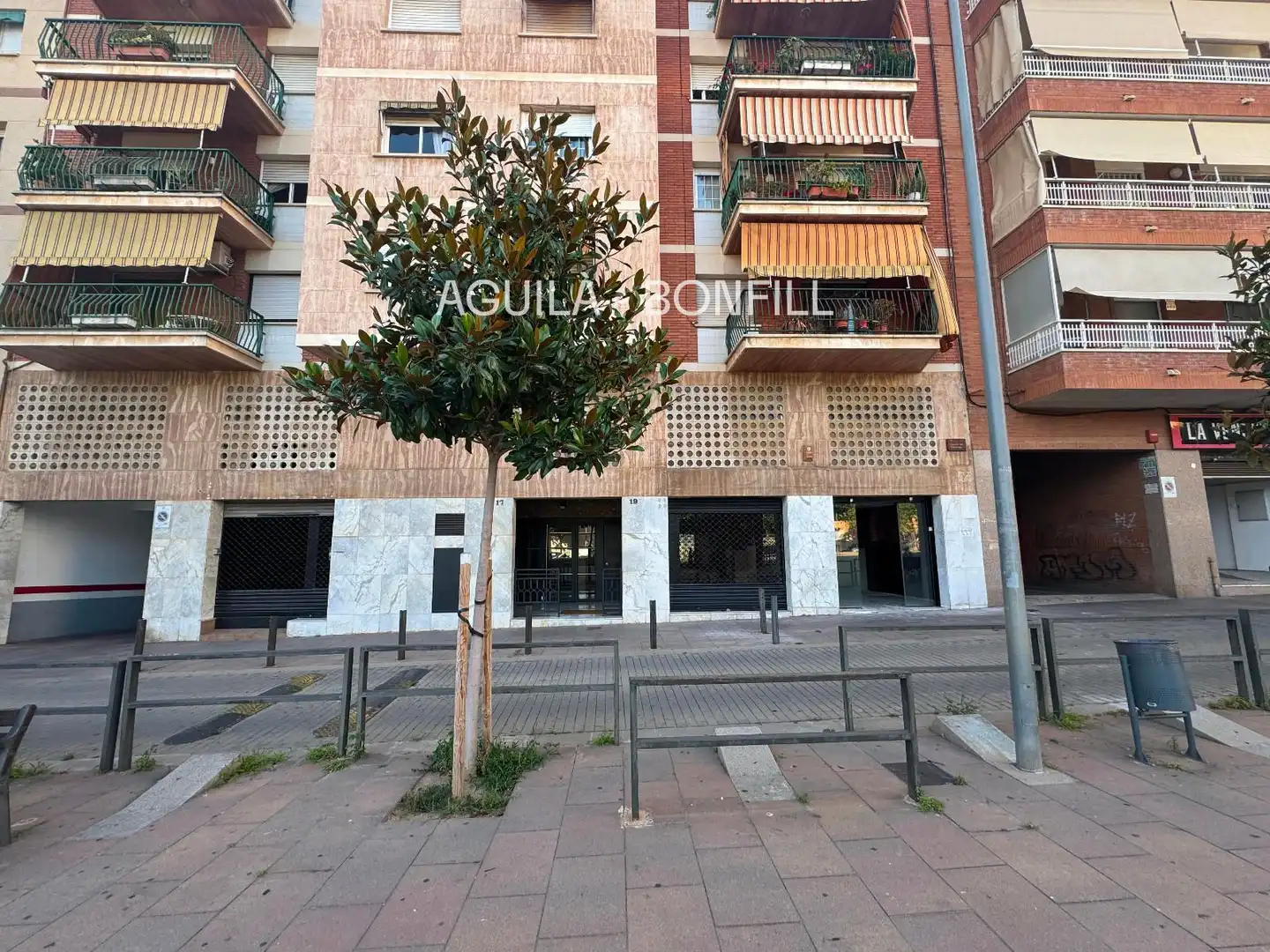 Local comercial de lloguer a Córcega 17, imagen 4