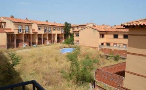 Edificio en Venta en El Puente del Arzobispo