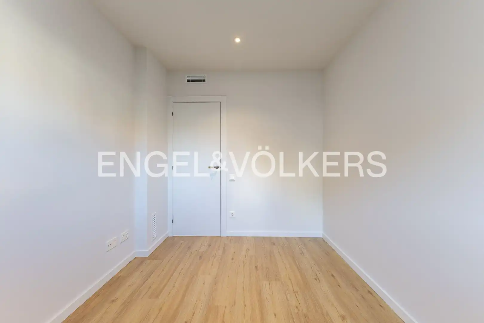 Habitación de Planta baja de alquiler en Sabadell con Aire acondicionado, Calefacción y Terraza