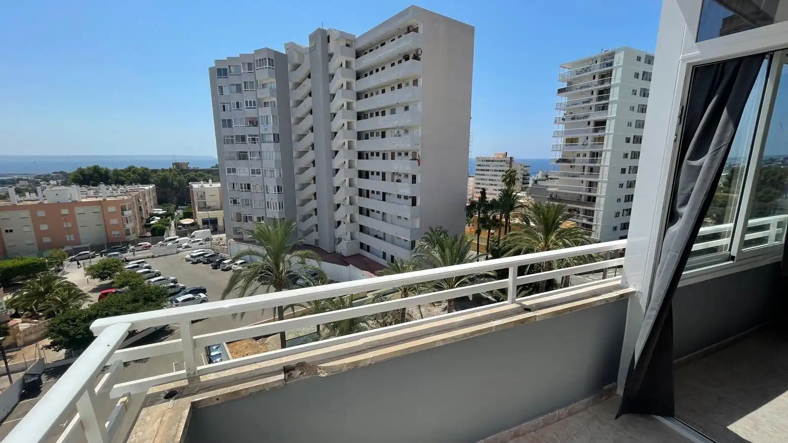 Vista exterior de Estudi de lloguer en  Palma de Mallorca amb Aire condicionat, Calefacció i Terrassa