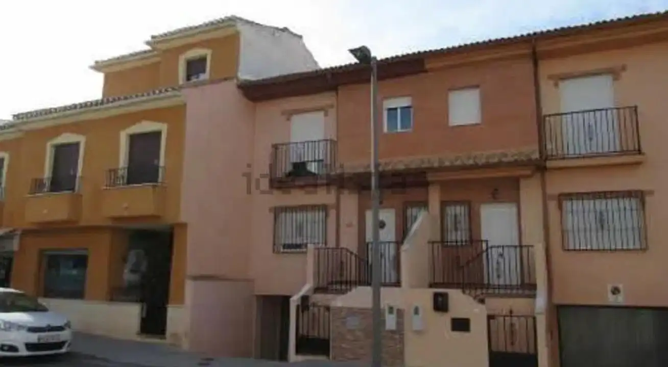 Adossat en venda a Güevéjar