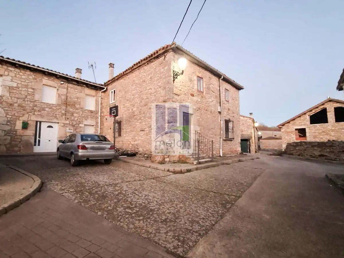 Vista exterior de Casa o chalet en venta en Montorio con Trastero