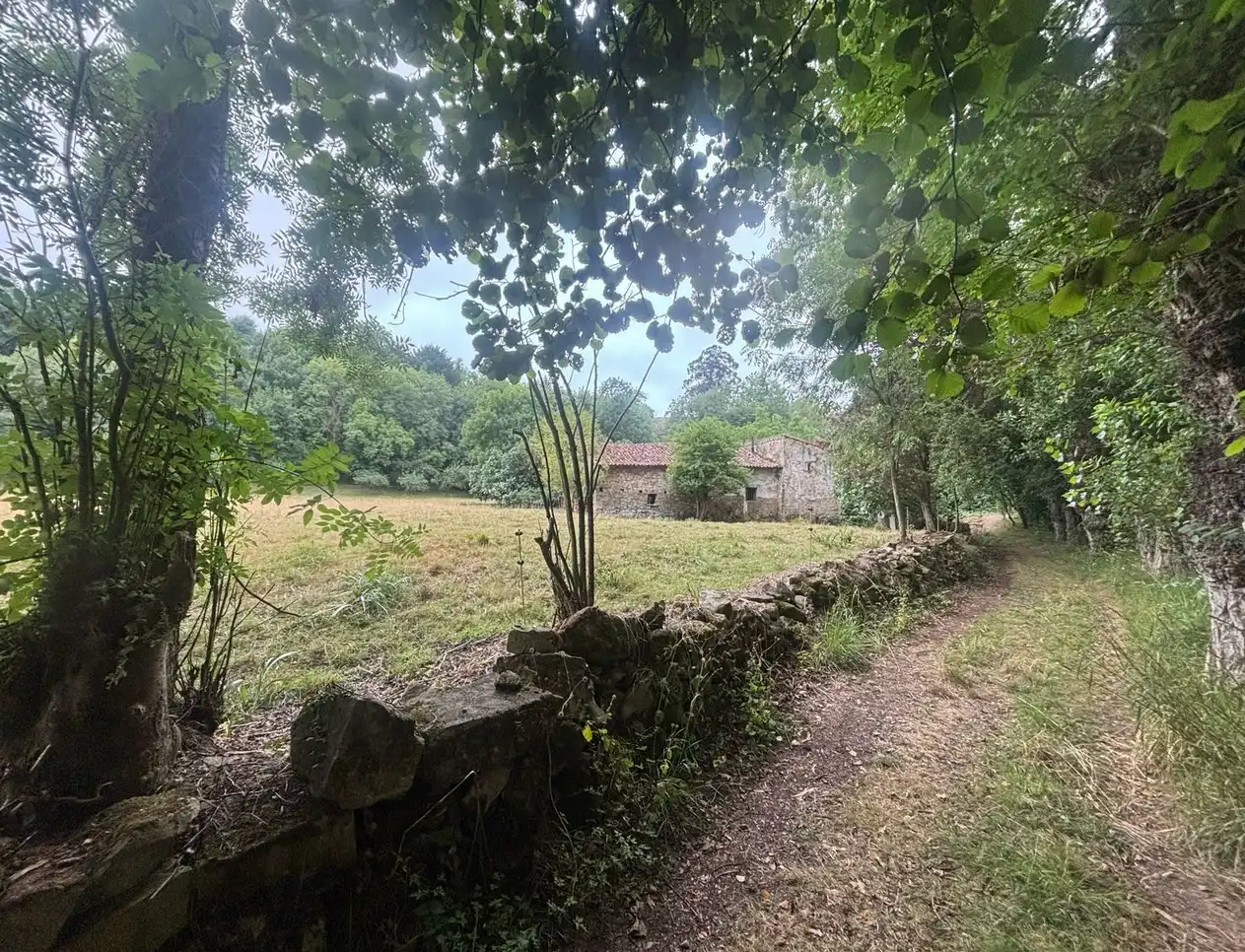Finca rústica en venda en Gijón  amb Jardí privat