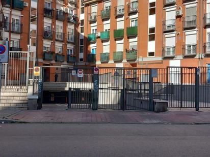 Exterior view of Garage for sale in  Madrid Capital