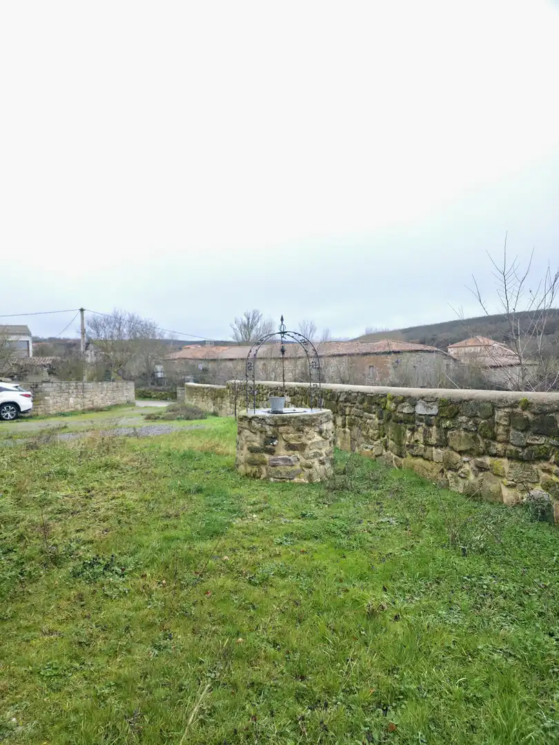 Casa o xalet en venda en Aguilar de Campoo amb Calefacció, Jardí privat i Moblat