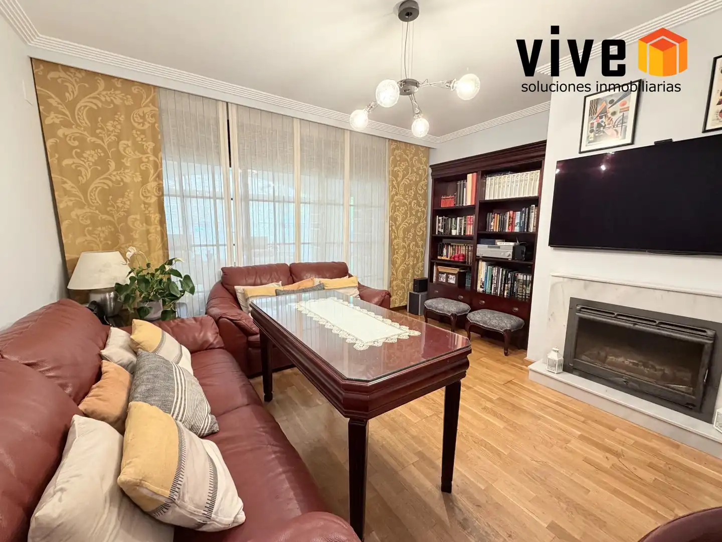 Sala de estar de Piso en venta en Guillena con Aire acondicionado, Calefacción y Terraza