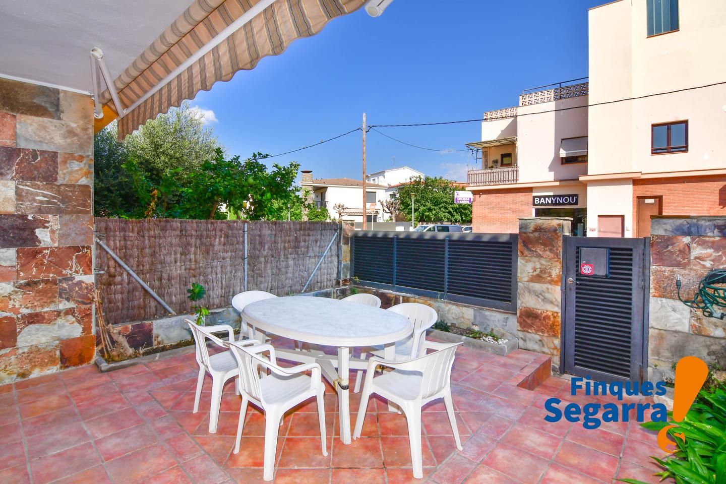 Jardí de Casa adosada en venda en El Vendrell amb Aire condicionat, Jardí privat i Terrassa