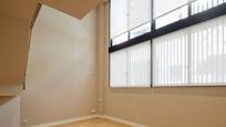 Flat to rent in  Barcelona Capital  with Air Conditioner, Heating and Terrace