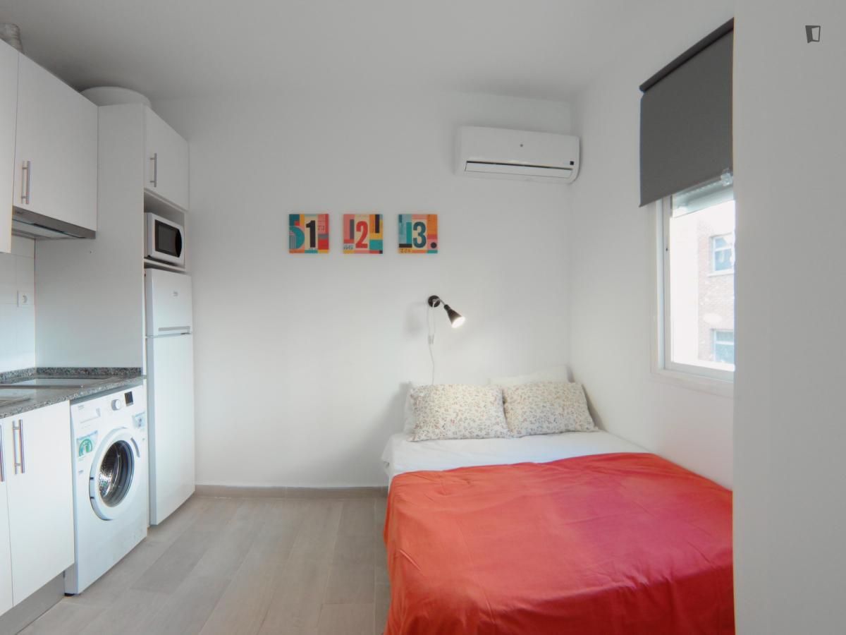Study to rent in Pradolongo