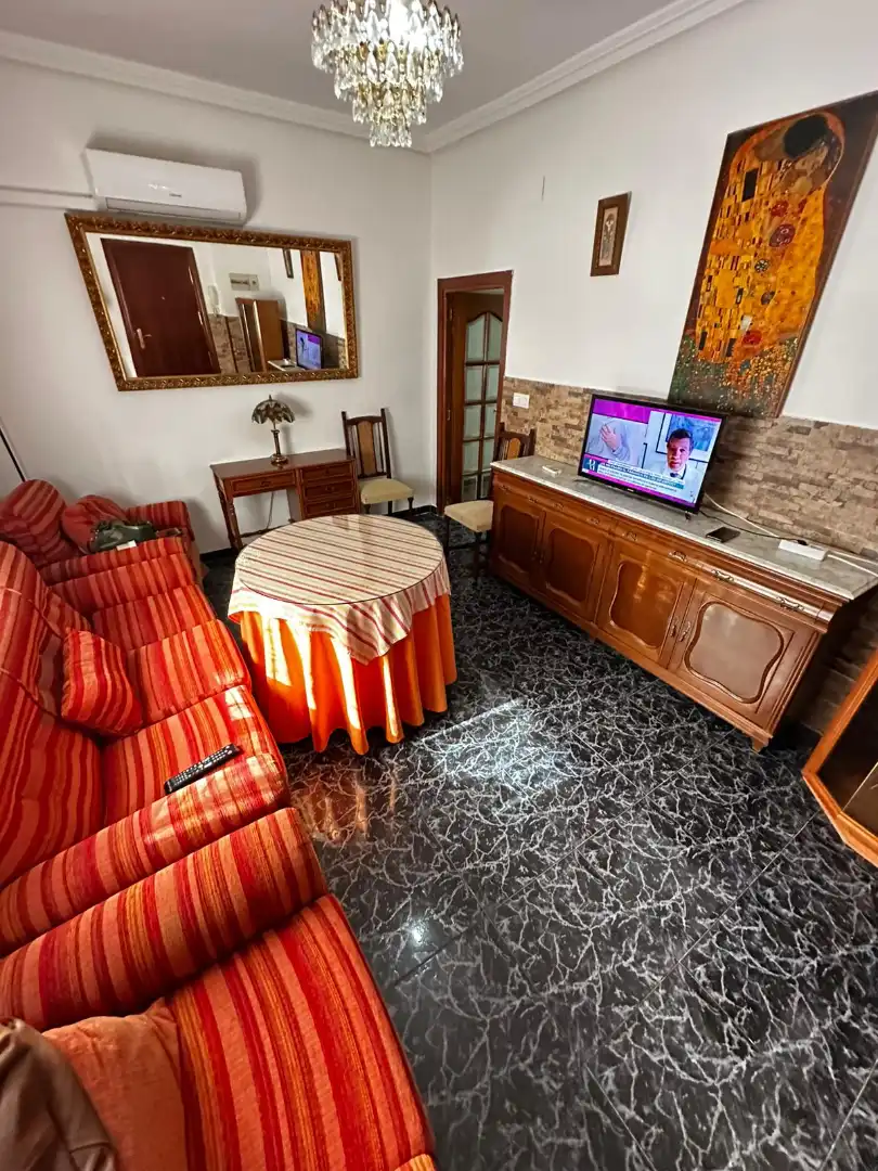 Sala de estar de Piso en venta en Jaén con Aire acondicionado y Amueblado