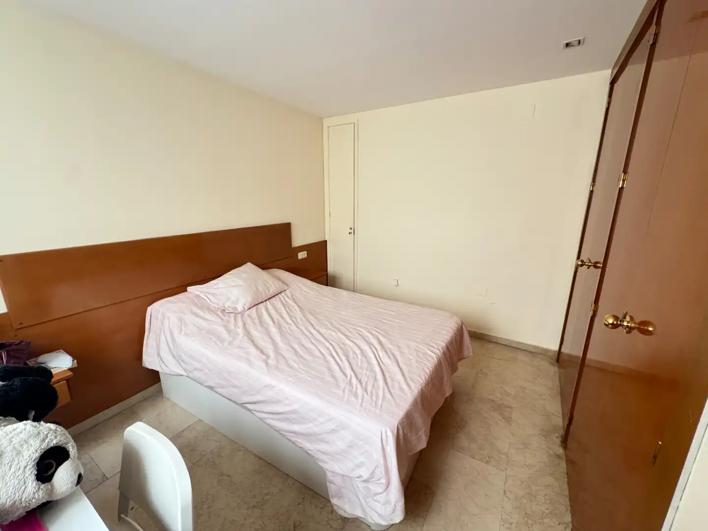 Bedroom of Flat for rent in Jaén  with Air Conditioner, Heating and Terrace