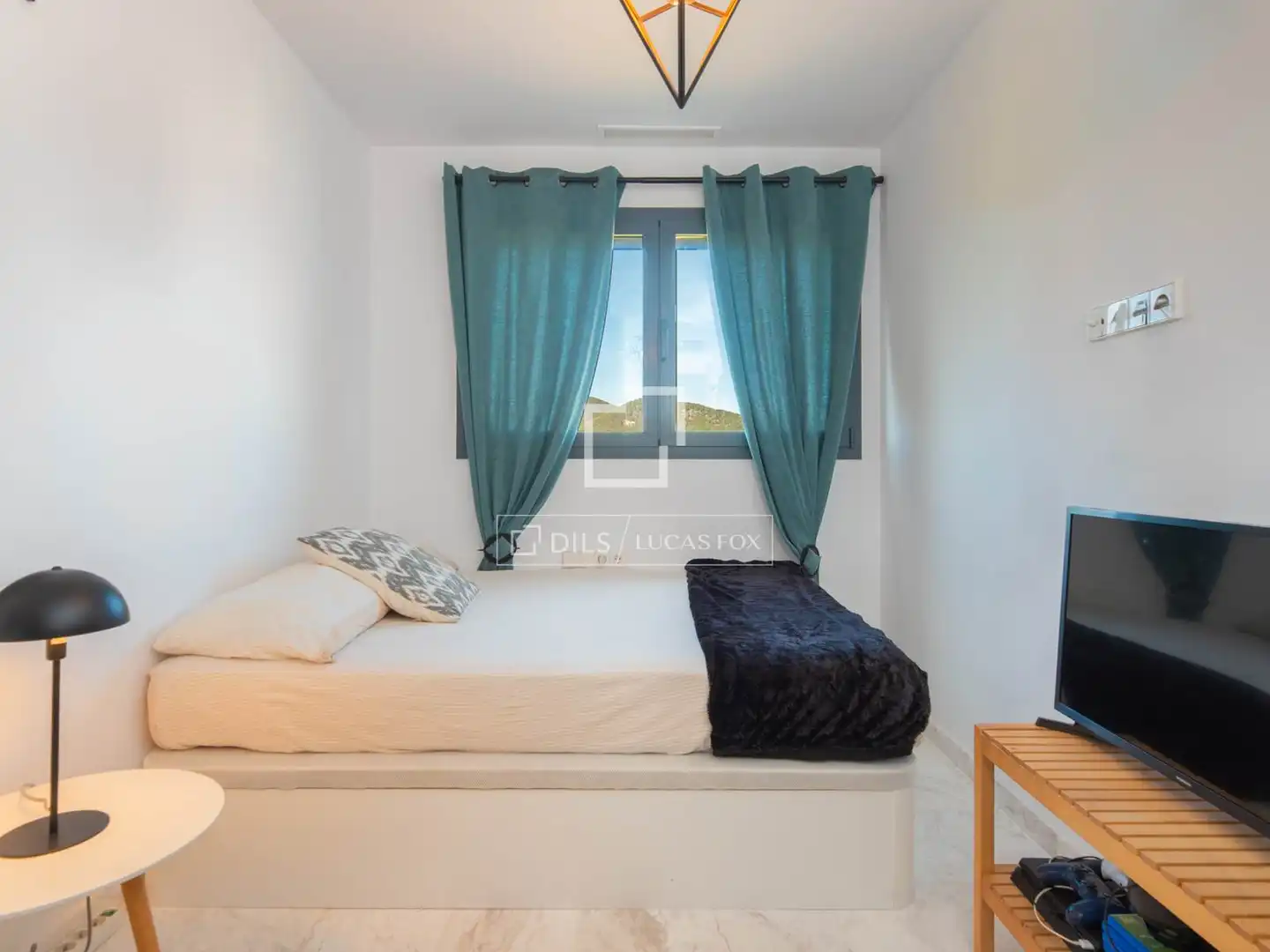 Bedroom of Flat for sale in Eivissa  with Air Conditioner, Heating and Terrace