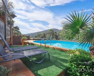 Swimming pool of House or chalet for sale in  Barcelona Capital  with Heating, Private garden and Terrace