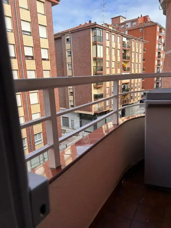 Terrassa de Pis en venda en Barakaldo  amb Calefacció, Traster i Balcó