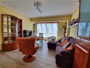 Piso en venta en Calle Alfonso X 6