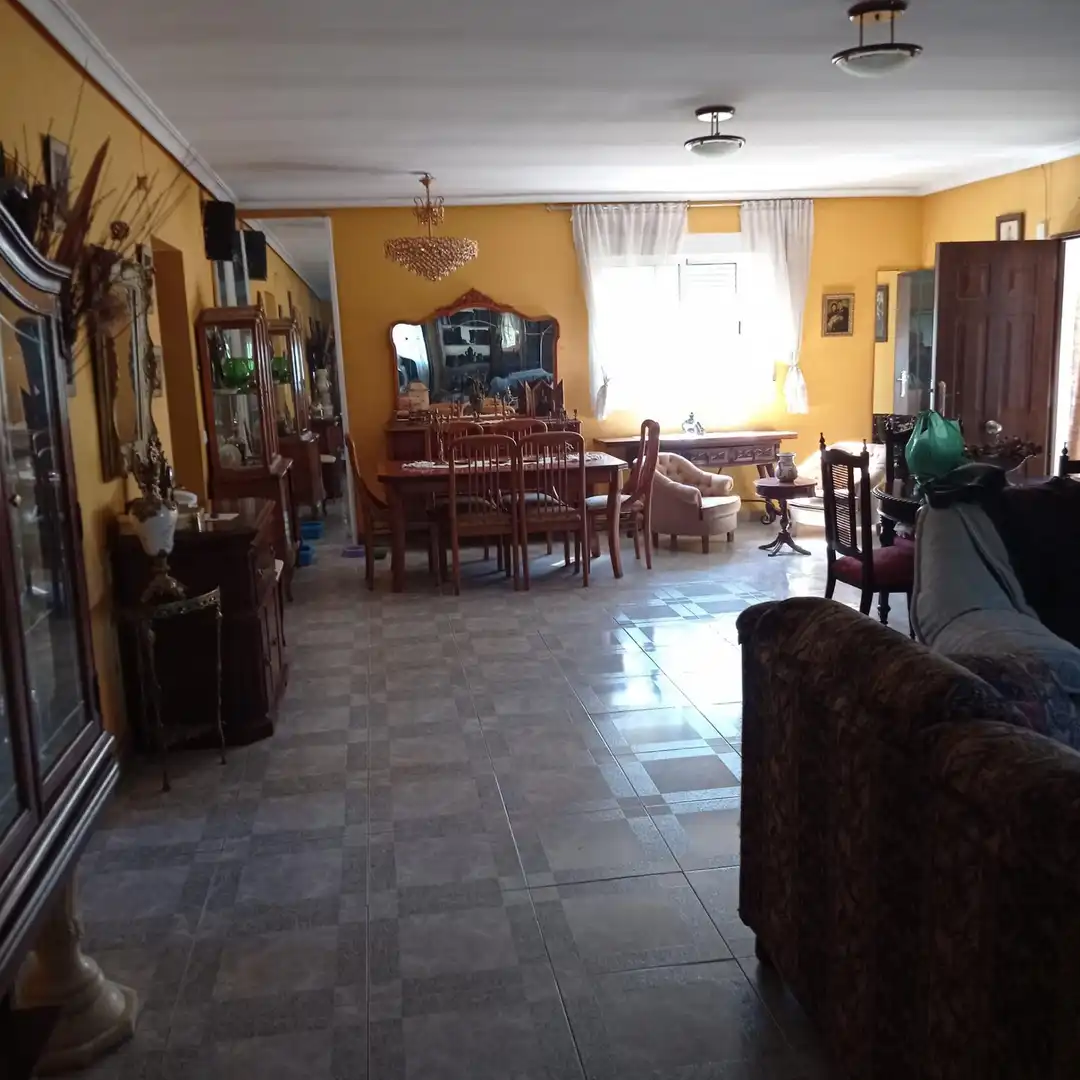 Casa amb jardí en venda a Escalona, imagen 4