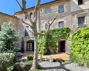 Vista exterior de Finca rústica en venda en La Tallada d'Empordà amb Aire condicionat, Calefacció i Jardí privat