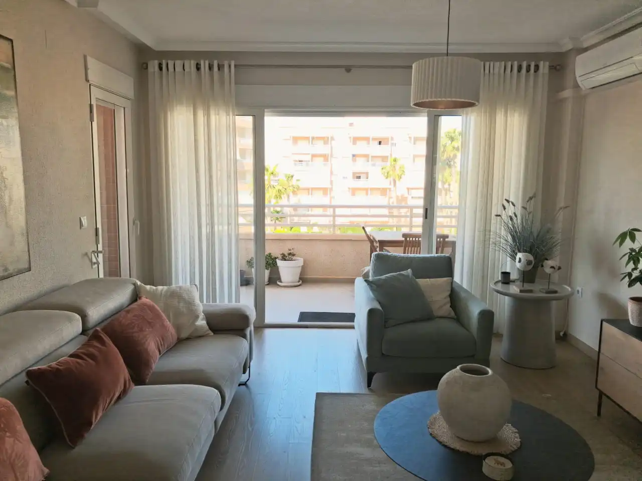 Attico con terrazza in vendita a Los Arenales del Sol