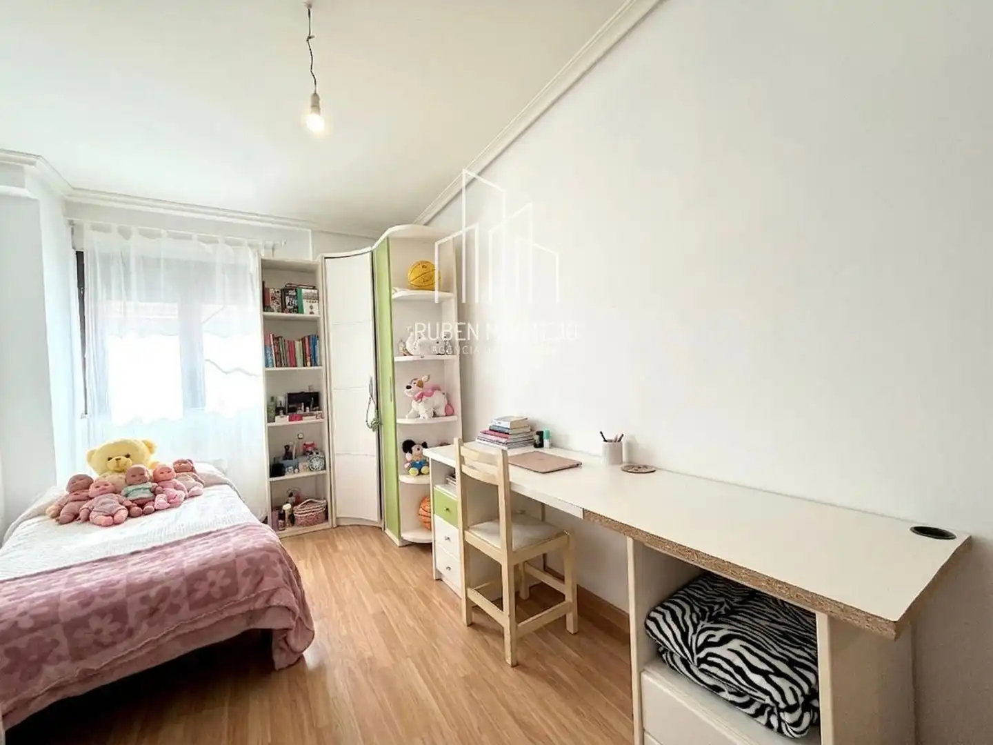 Habitación de Piso en venta en Castellanos de Moriscos con Calefacción, Horno y Lavadora