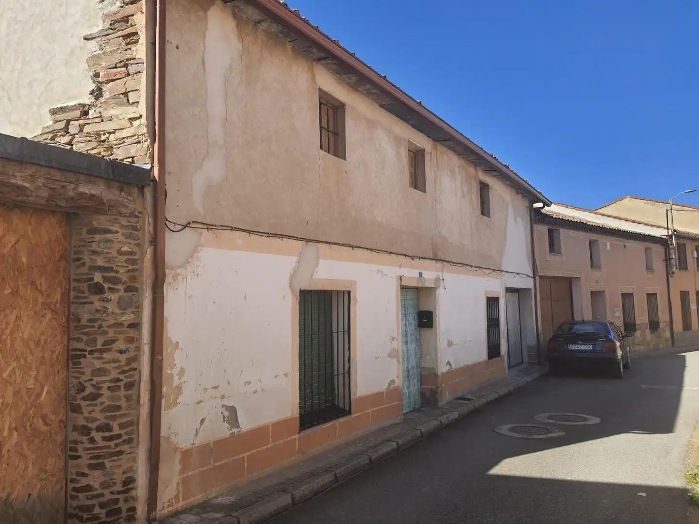 Vista exterior de Casa o chalet en venta en Bernardos