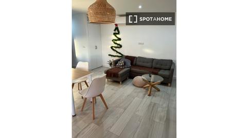 Foto 5 de Piso para compartir en Carranque - Haza Cuevas, Málaga Capital