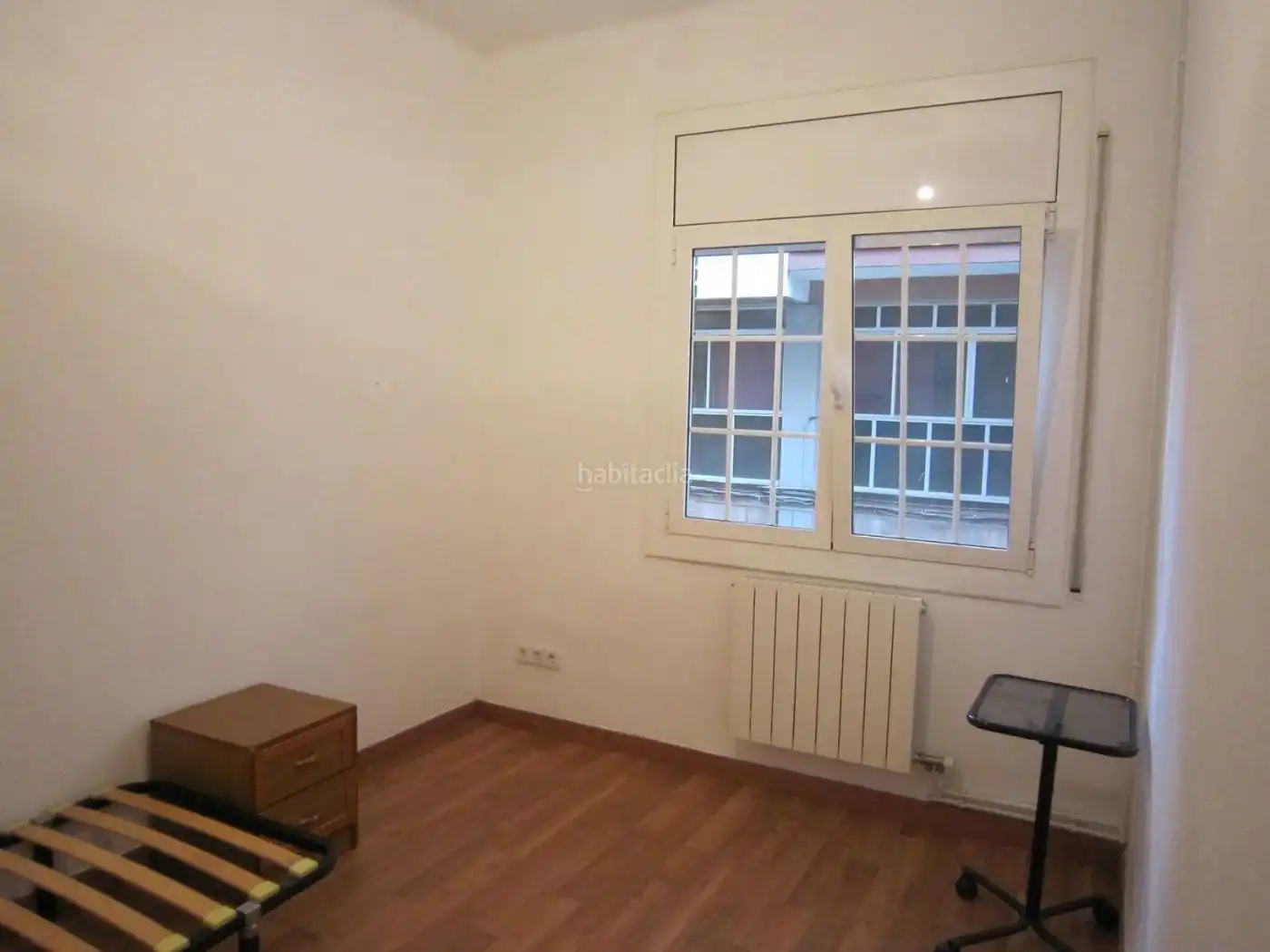 Bedroom of Flat for rent in L'Hospitalet de Llobregat  with Heating and Furnished