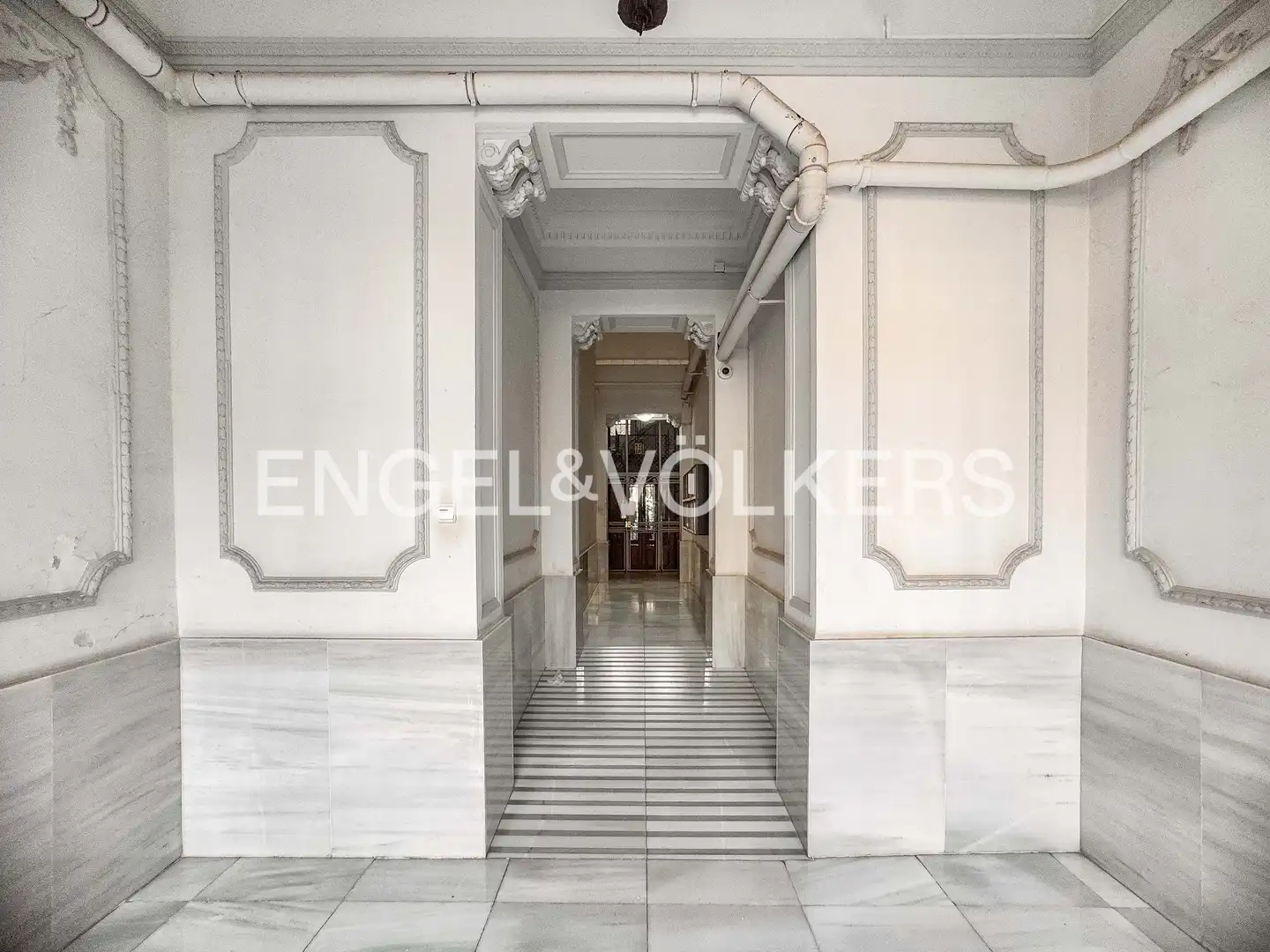 Flat for rent in Barcelona  with Heating and Balcony