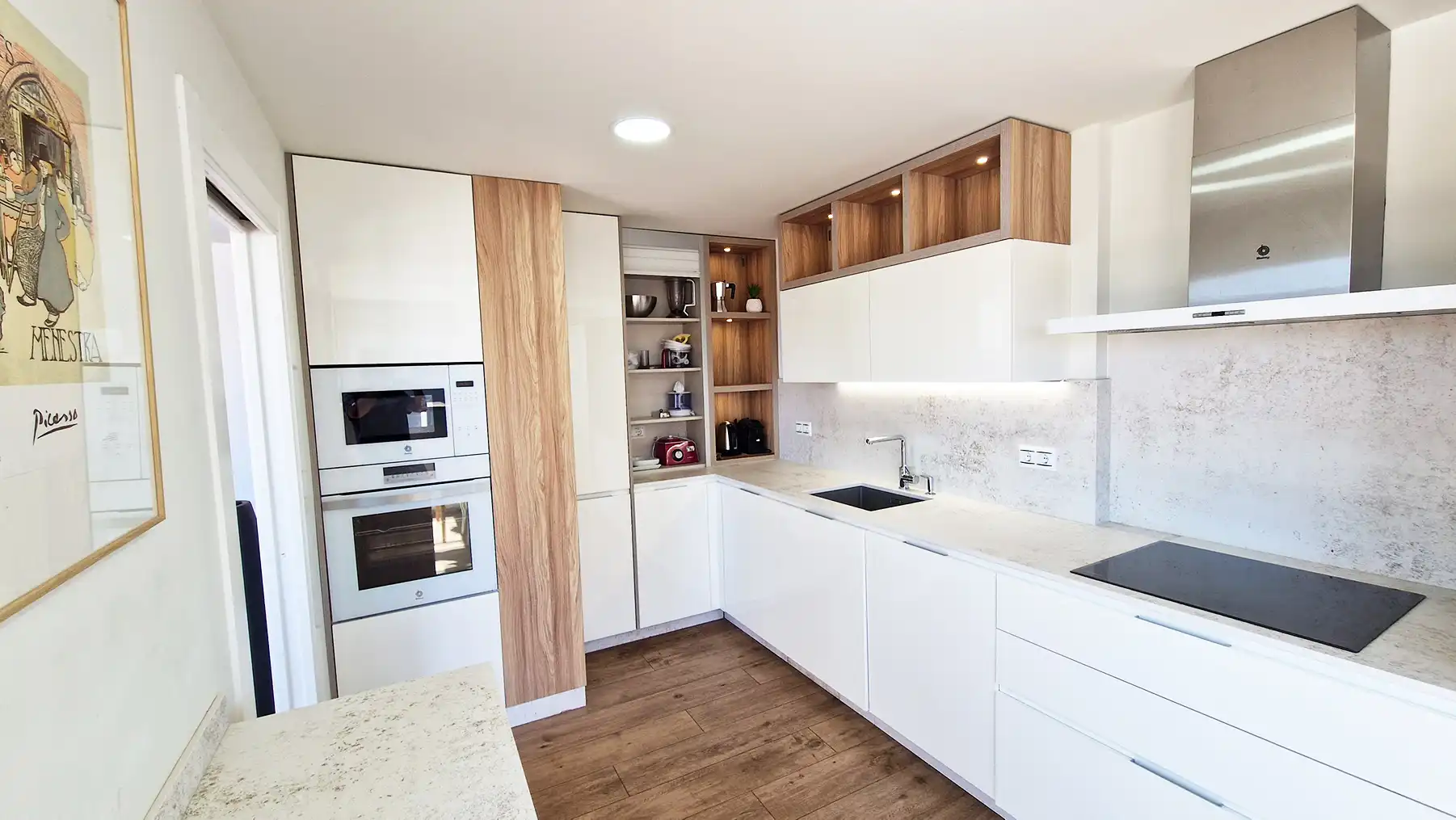 Kitchen of Attic for sale in Málaga  with Air Conditioner, Terrace and Furnished