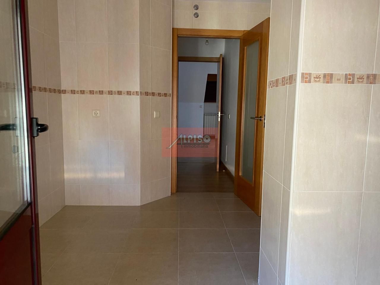 Piso en venta en O Carballiño   con Calefacción