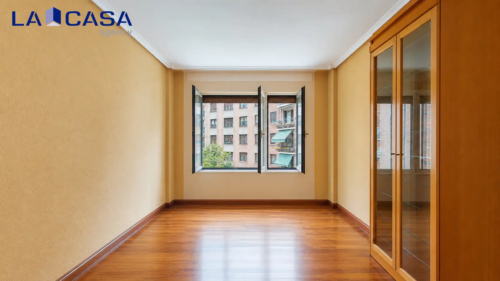 Wohnung mit Terrasse zum Verkauf in Calle Erdiko Kalea