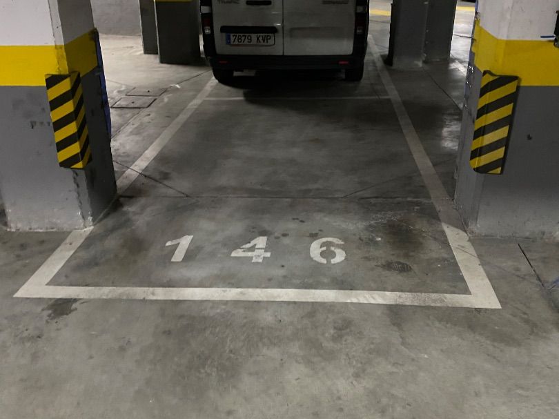 Parking of Garage for rent in  Madrid Capital