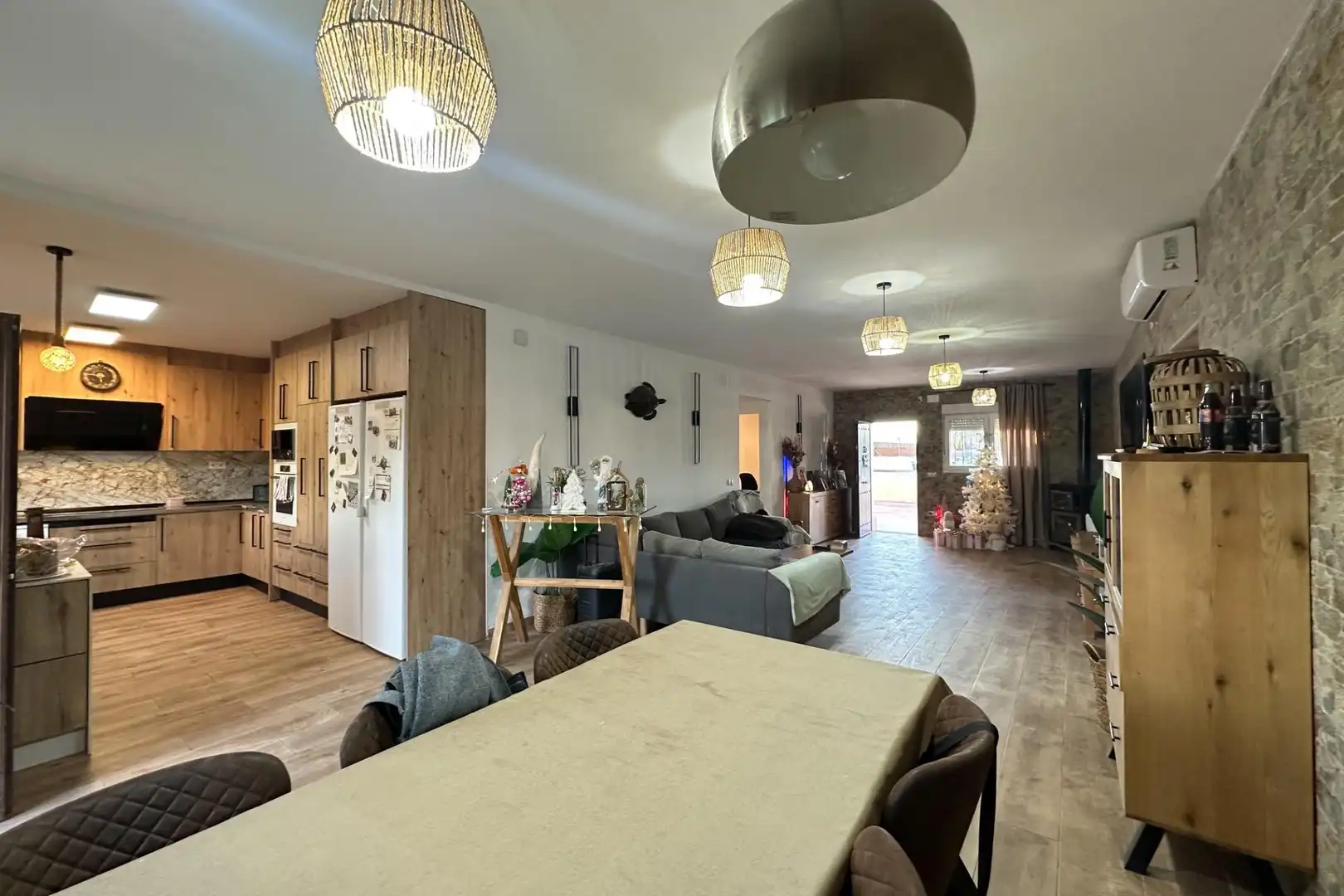 Casa rústica amb terrassa en venda a Dolores, imagen 6