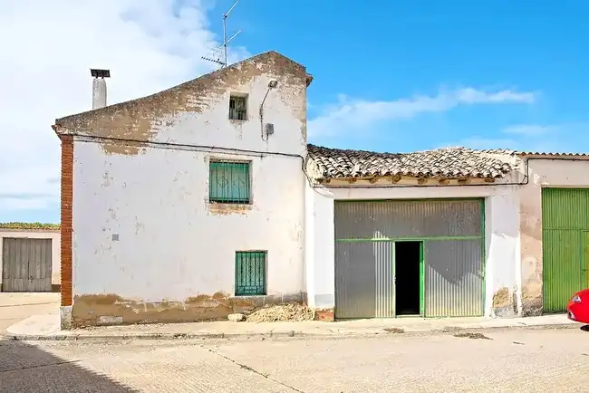 Exterior view of Houses for sale in Villoldo