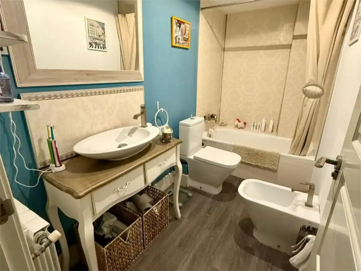Bathroom of Flat for sale in Alcorcón  with Air Conditioner and Balcony