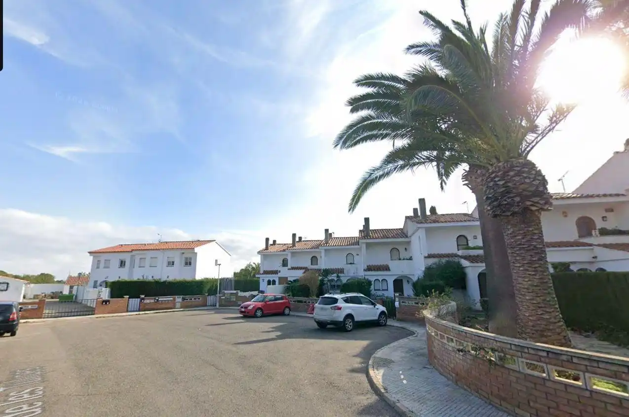 Casa en venta en TULIPES DE LES 1, imagen 2