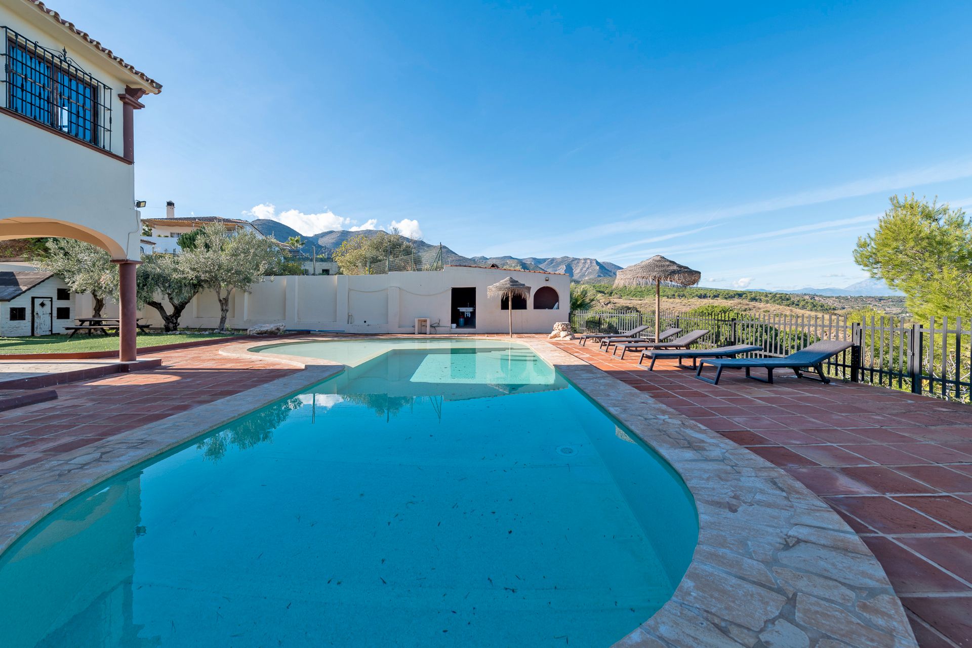 Casa o xalet en venda a Calle Manuel Aleixandre, Pinos de Alhaurín