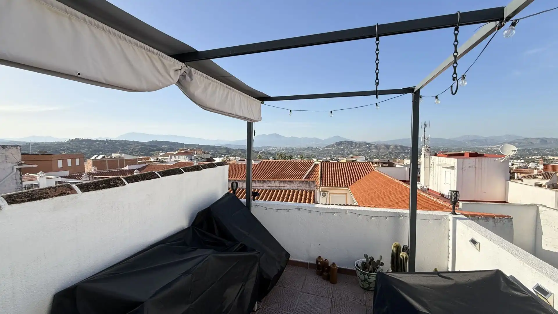 Terrassa de Casa adosada en venda en Alhaurín El Grande amb Traster