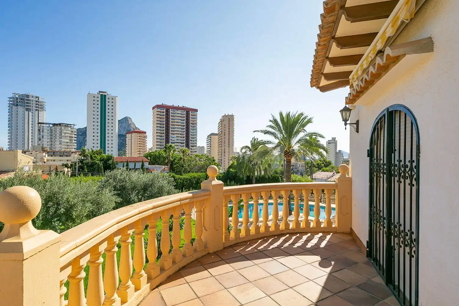 Casa con jardín en venta en La Caleta 2, imagen 8