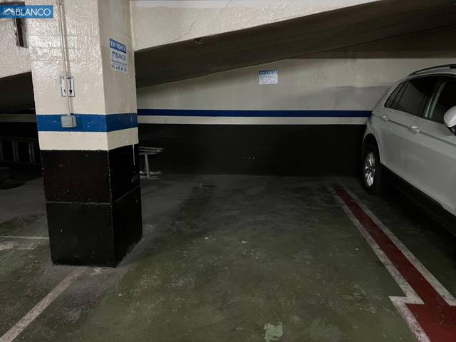 Garaje en Venta en Collblanc