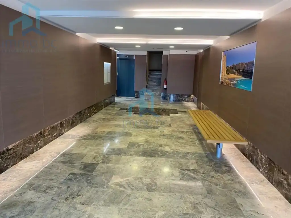 Flat with lift for sale in Calle Roquer, imagen 5