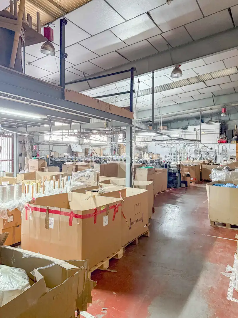 Nave industrial con ascensor en venta en Eixample, imagen 13