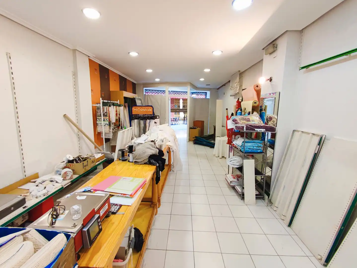 Local comercial en venda a Centro, imagen 6