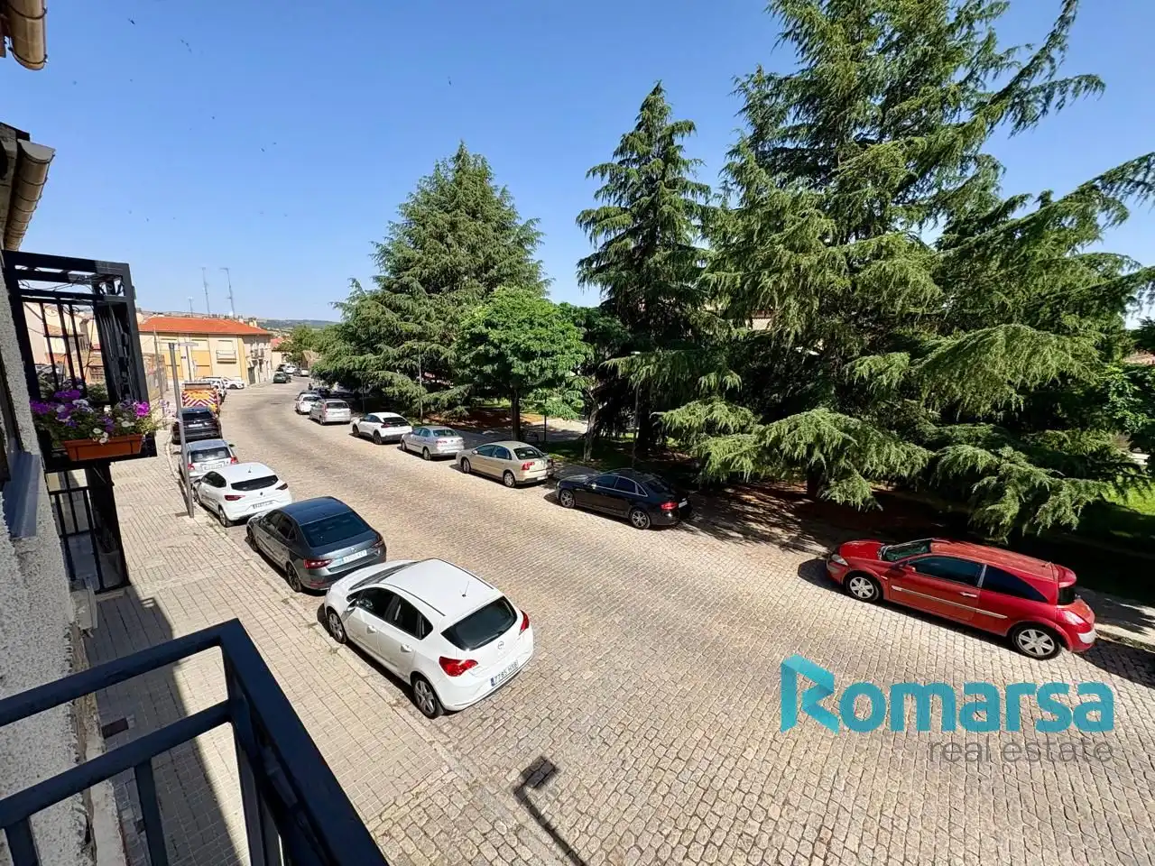 Vista exterior de Casa adosada en venta en Ávila con Calefacción, Terraza y Trastero