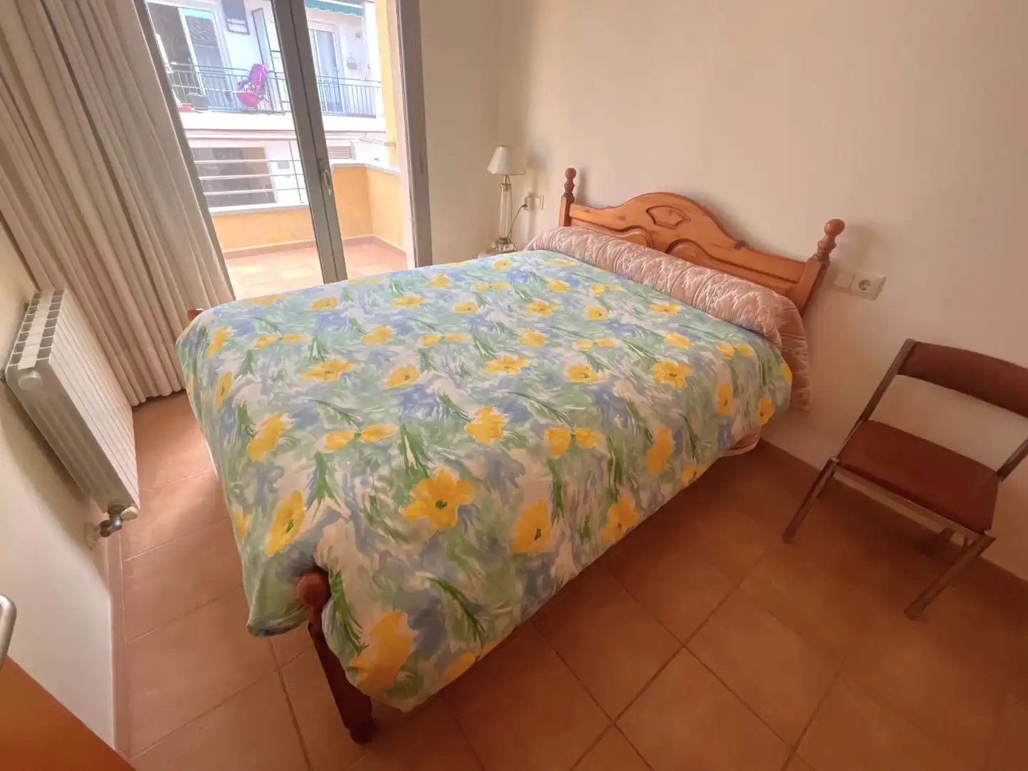 Habitación de Casa adosada en venta en Palamós con Aire acondicionado, Calefacción y Terraza