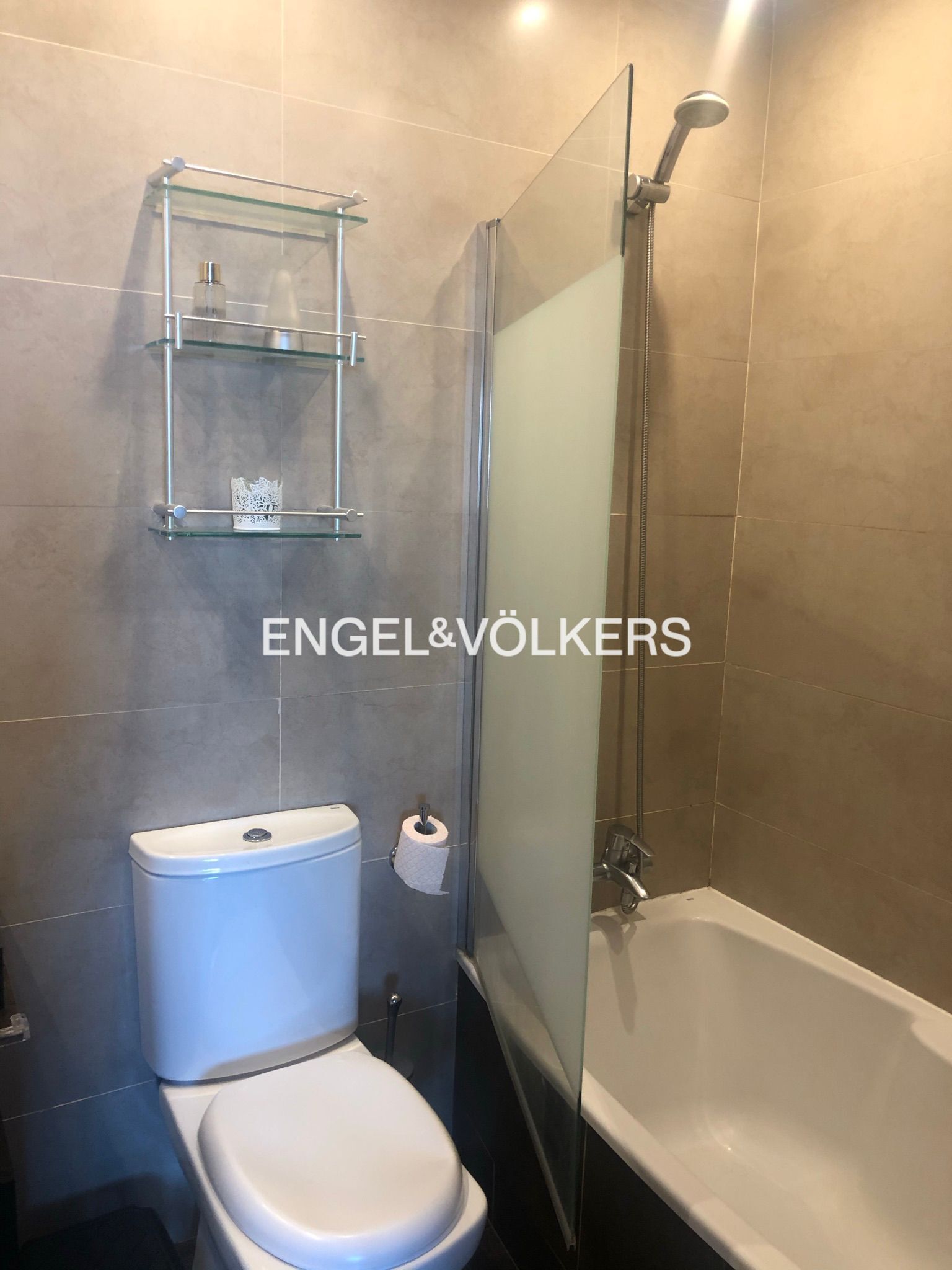 2 hab, 72m² en Virgen del Cortijo - Manoteras, Hortaleza,  Madrid Capital - Image 4