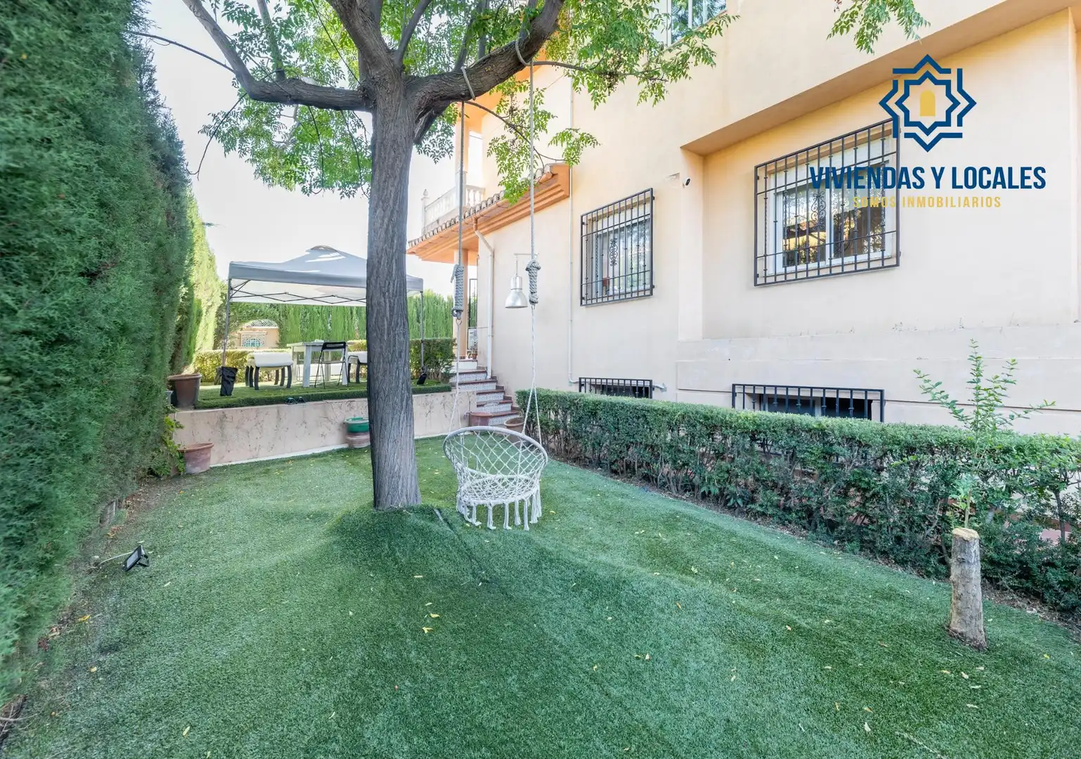 Casa aparellada amb piscina en venda a Belicena, imagen 5